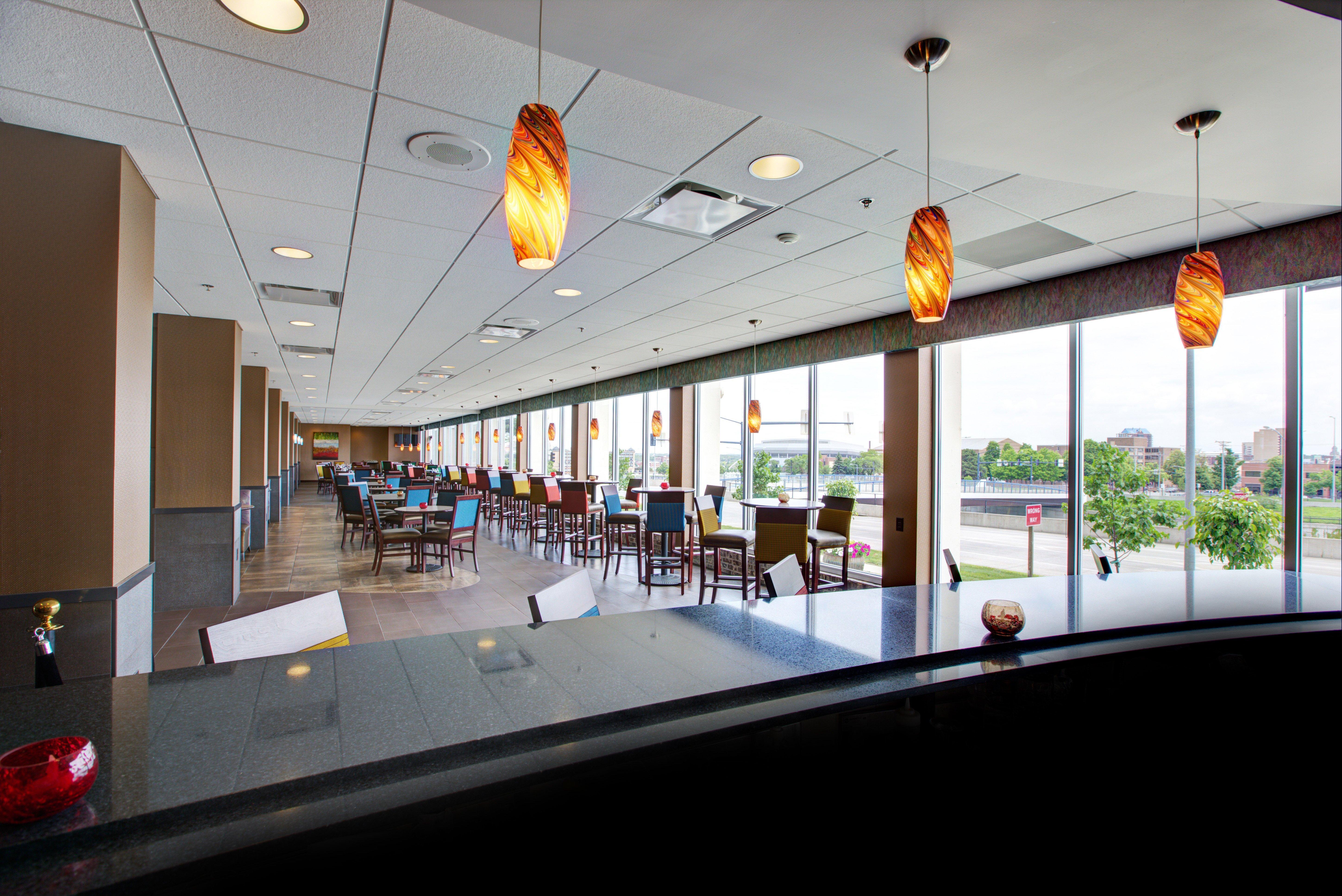 Holiday Inn Des Moines-Downtown-Mercy Campus By Ihg Екстериор снимка