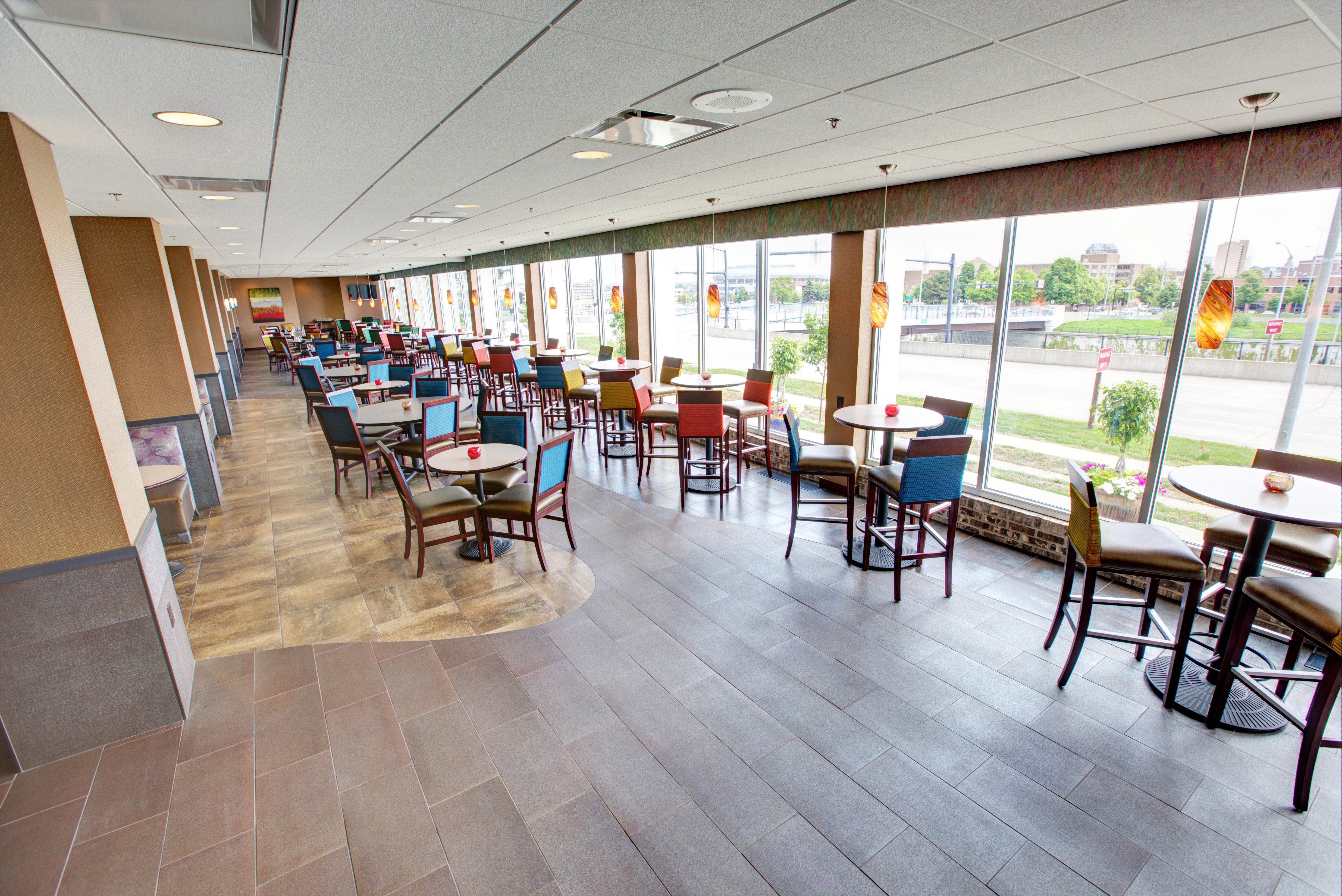 Holiday Inn Des Moines-Downtown-Mercy Campus By Ihg Екстериор снимка