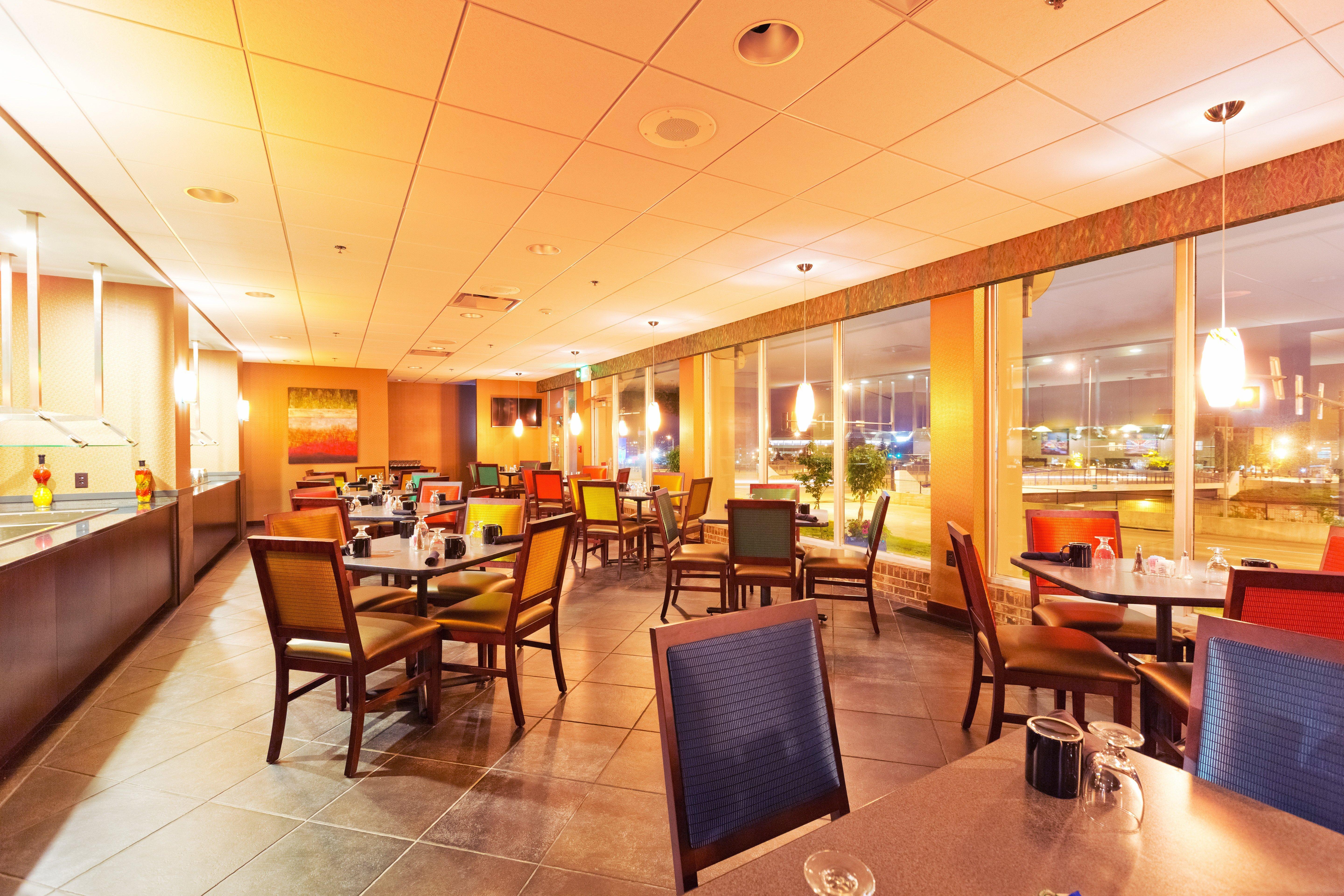 Holiday Inn Des Moines-Downtown-Mercy Campus By Ihg Екстериор снимка